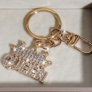 Sparkling Gold Queen Keychain